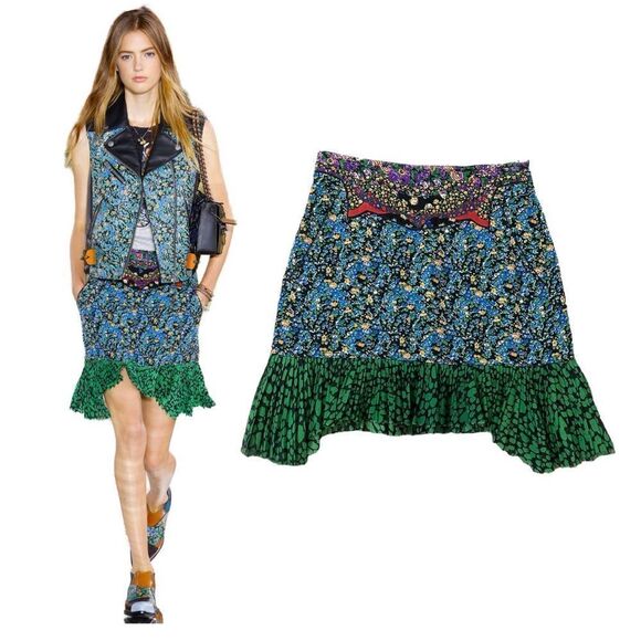 Coach 1941  Coach 1941 Floral Patchwork Appliqué  100% Silk Skirt Size 8 EUC - Picture 1 of 15